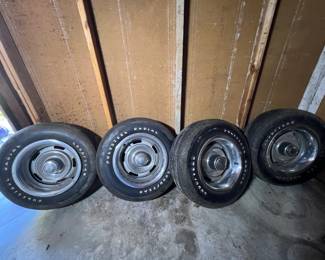 set of 4 1978 Corvette Rally Wheels with Tires