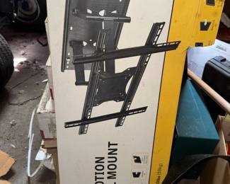 Tv mount 