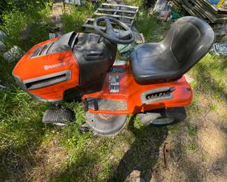 Lawnmower 