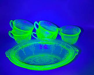 Uranium Dishes Depression Glass