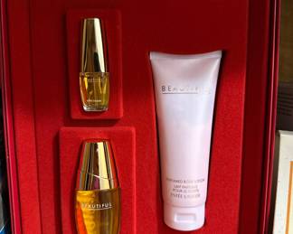New set Estt Lauder Beautiful set