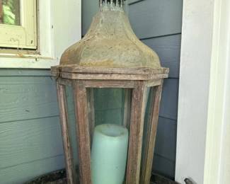 063 vintagehexagonalwoodandmetaloutdoor