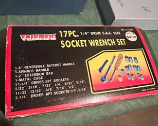 Triumph Piece or Drive SAE Socket Wrench Set