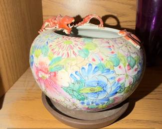 Chinese Famille Rose Porcelain Planter with Foo Dog Handles