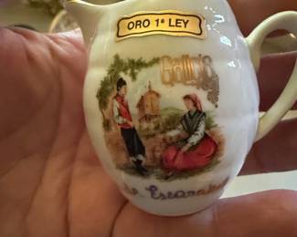 Galleys de Escanar Porcelain Pitcher