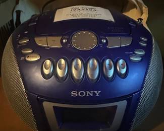 Sony CFDS AM or FM CD Boombox