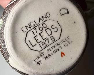 Masons First Reproduced Leeds Teacup second image