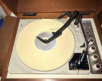 KLH Model Eleven Garrard Turntable