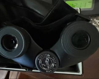 Bausch  Lomb Custom x Birding Series Binoculars