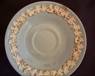 Wedgwood Etruria Barlaston Queens Ware Plate