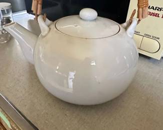 White Ceramic Teapot with Rattan Handle