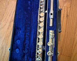 Gemeinhardt M Flute in Case