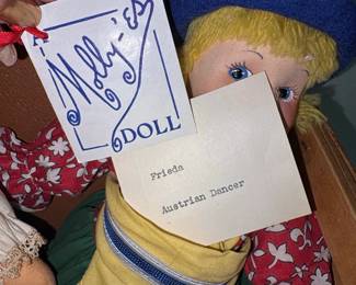 Mollys Doll Frieda Austrian Dancer third image