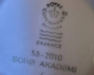 Royal Copenhagen Fajance Plaquette Sor Akademi  second image