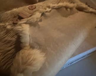 NuVue Lambskin Processors Ltd. Indian Head Stamped Sheepskin Rug second image