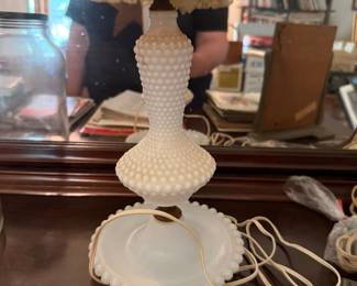 Vintage Fenton White Hobnail Milk Glass Table Lamp