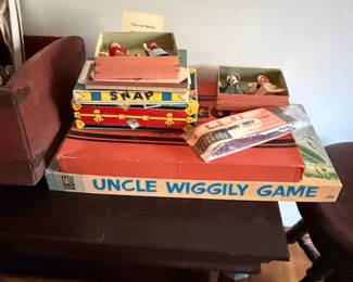 Uncle Wiggily Game and Snap Card Game