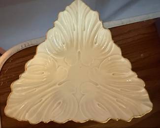 Lenox Triad Collection Triangle Candy Dish with k Gold Trim