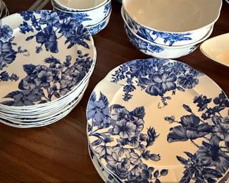 Block Windsor Garden Royal Bone China Dinnerware Set second image