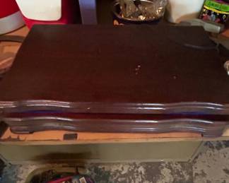 Silverware Chest with Kenized Lining