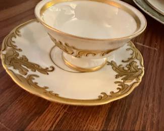 Porcelain Tea Cup and Saucer with Gilt Decoration Wawel