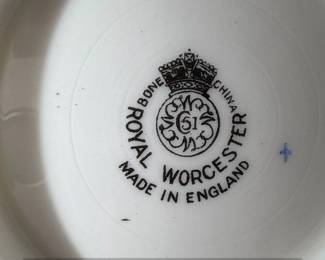 Royal Worcester Very Important Person Teacup and Saucer Set third image