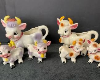 Ceramic Cow Creamers with Salt  Pepper Shakers