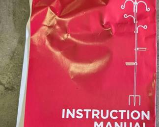 2 New In Box Deluxe Bird Feeders