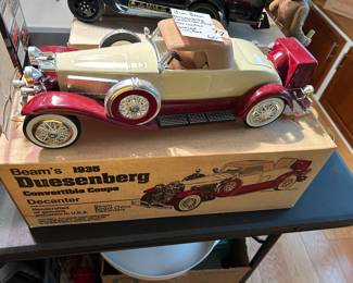 #96 Decanter's Jim Beam Duesenberg Convertible Coup Decanter sealed w/box $ 60.00