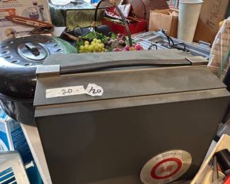 #120 Garage El Dorado Movie Projector $ 20.00