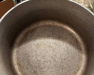 #102 Misc. - Kit Club Aluminum Bean Pot w/Handle $ 30.00