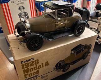 #93 Decanter's Jim Beam Ford Model A Decanter Sealed w/box $ 60.00