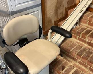#104 Garage Chair Lift w/remote Working Rail Approx 60" - You Disassemble $ 100.00
