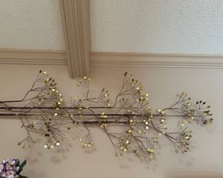 #10 misc. den brass limb leaf wall hanging 45 long x 18 w $ 65.00
