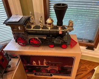 #74 Decanter's Jim Beam Red Caboose Decanter - Sealed w/box $ 35.00