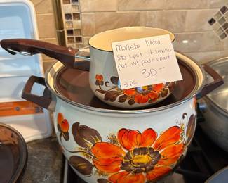 #203 misc. kit Moneta Lidded stockpot and smaller pot w pour spout 3 piece $ 30.00