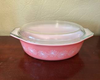 #99 Misc. - Kit Vintage Battery operated Musical Jolly Chimp w/original Box Daishin in Mint Condition $ 110.00 #100 Misc. - Kit Pink Pyrex Daisy Oval Casserole Dish w/lid RARE 045 2.5 Quart $ 75.00