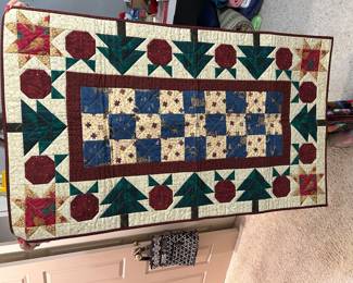 #160 Quilt - Mstr Quilted Christmas Table Runner Machine pieced and quilted - 42x29 $ 20.00