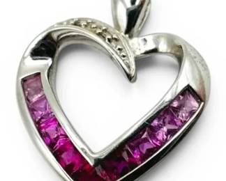 10k White Gold Heart Pendant 2.8g