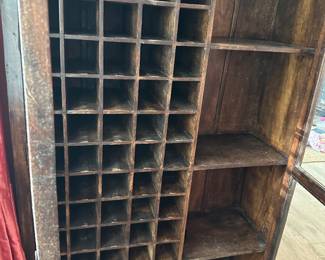 Wine bottle cabinet