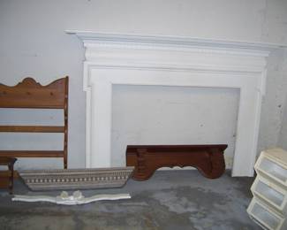 vtg f/p mantle - shelfs