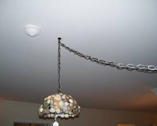 hanging vtg inlaid seashell tiffany style lamp