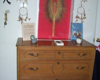 matching dresser to pr of twin beds 