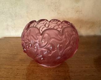 Pink FrostedFenton Rose Bowl.