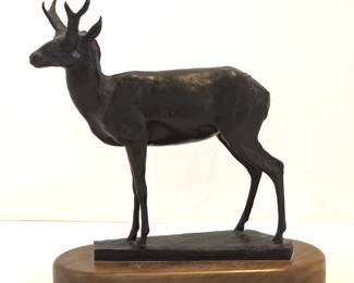 1998 7" x 3" x 8" limited edition bronze sculpture #9/100 by Wyoming artist Gerald A. Shippen, who was raised on a ranch near Yellowstone Park. His work is included in the Buffalo Bill Center of the West and he has been awarded the Governor's Choice Award.