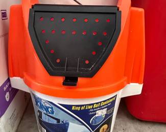 Challenge Troll King Bait Bucket
