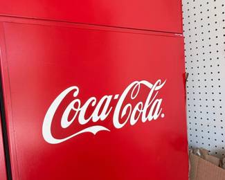 Vintage CocaCola Refrigerator Display Case True GDM fifth image