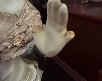 Capodimonte Porcelain Figurine  Lady with Roses second image