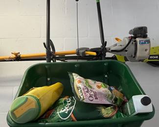 Scotts SpeedyGreen Broadcast Spreader