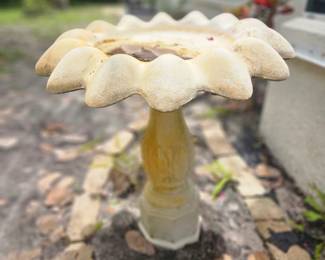 Large very heavy older bird bath $100